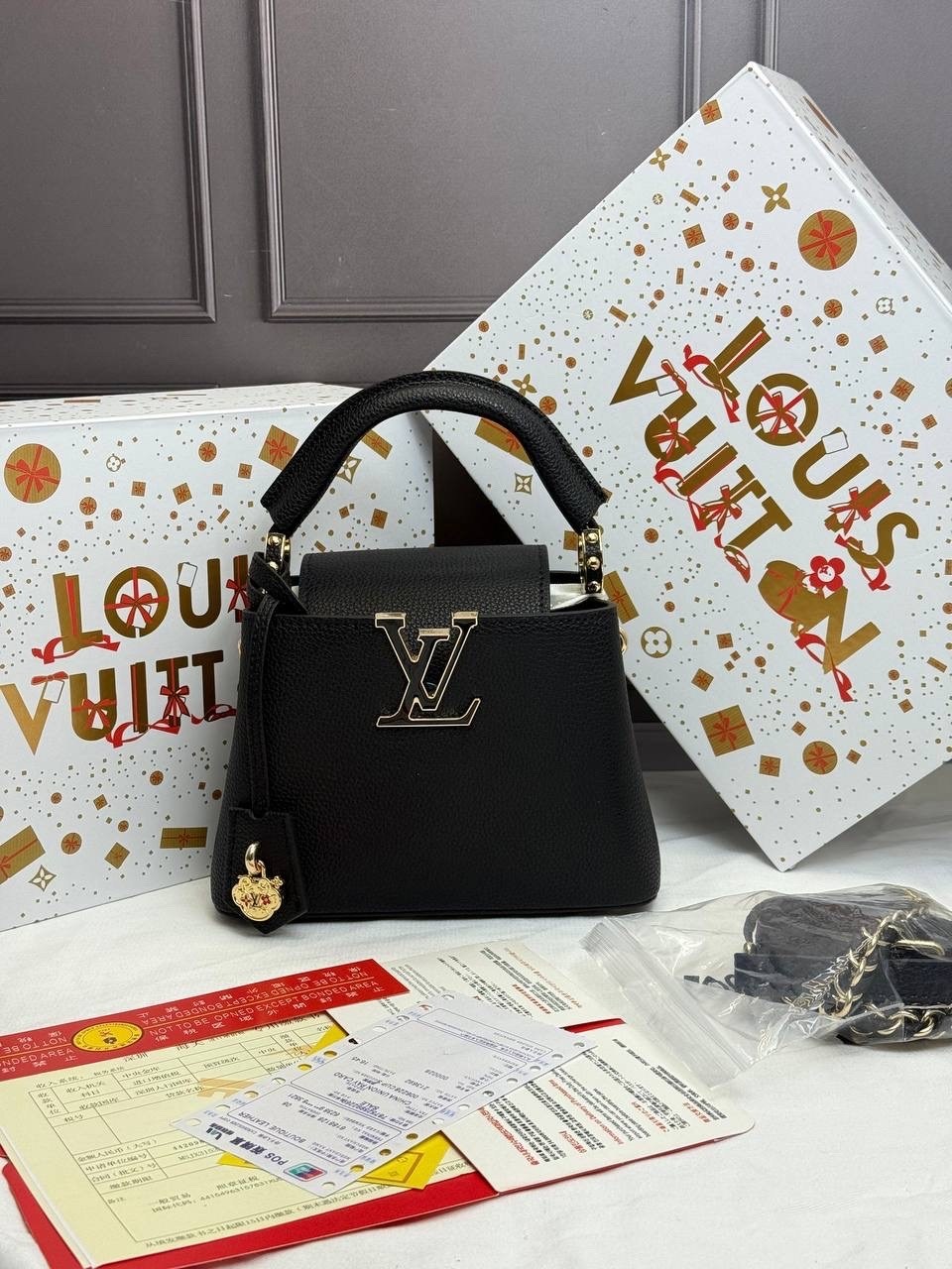 кожаная сумка louis vuitton capucines pm черная,женская сумка louis vuitton capucines мм черная,большая черная женская сумка louis vuitton,louis vuitton женская сумка,cумка louis vuitton