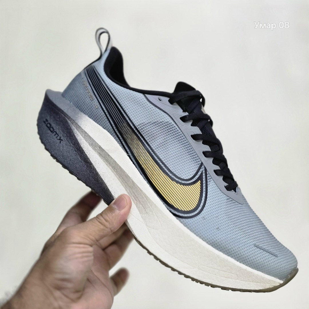nike zoom gravity 2,кроссовки nike zoom,nike zoom gravity,беговые кроссовки найк мужские,кроссовки nike