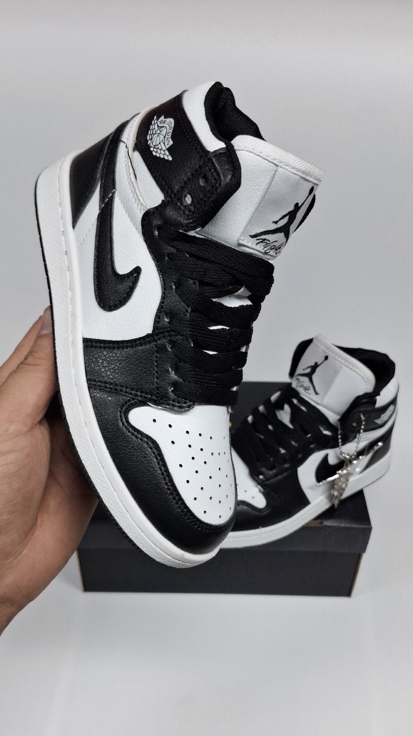 кроссовки,кроссовки nike air jordan 1,кроссовки nike air jordan 1 mid,кроссовки nike air jordan,nike air jordan 1