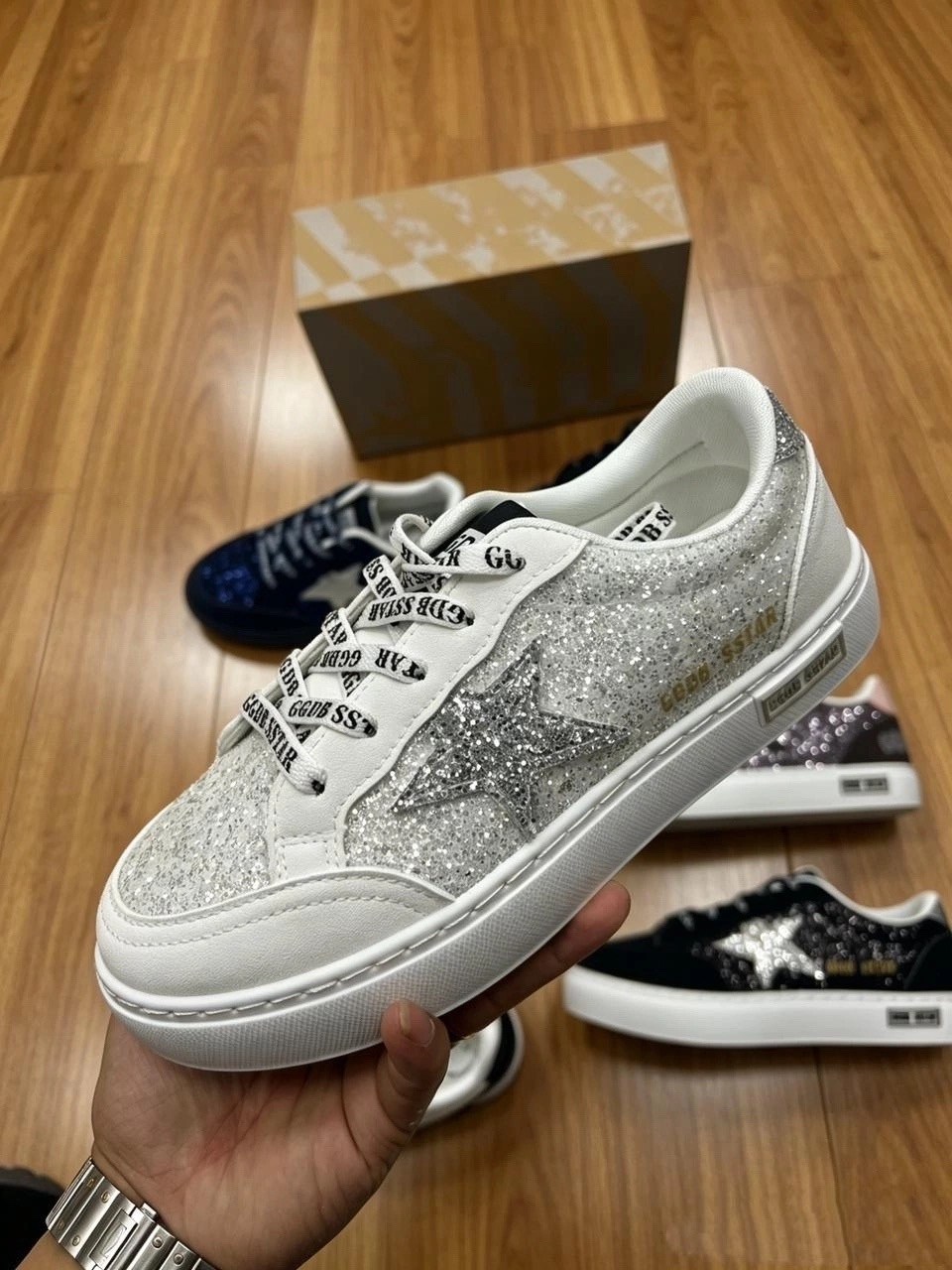кроссовки golden goose,,кеды golden goose женские,кеды golden goose,кроссовки со звездами