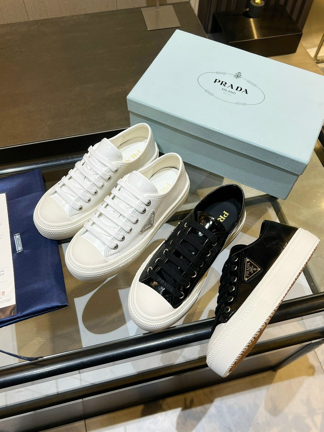,кроссовки prada,prada кеды,кеды прада,кеды женски