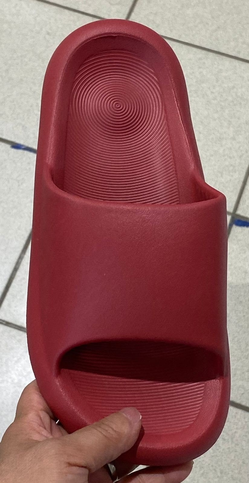 тапки adidas yeezy slide,тапки,шлёпки адидас yeezy,модные тапочки,женские шлепанцы