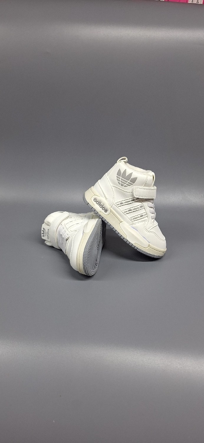 кроссовки зимние adidas,,кроссовки закрытые, детская,детские кроссовки