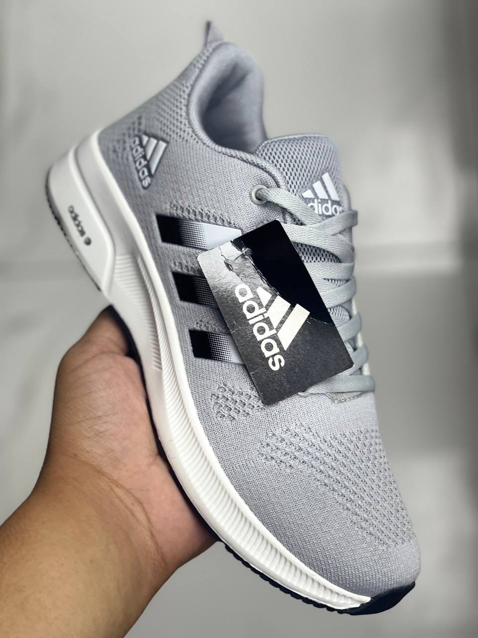 кроссовки adidas,adidas кроссовки мужские,кроссовки,кроссовки мужские женские adidas,кроссовки мужские адидас