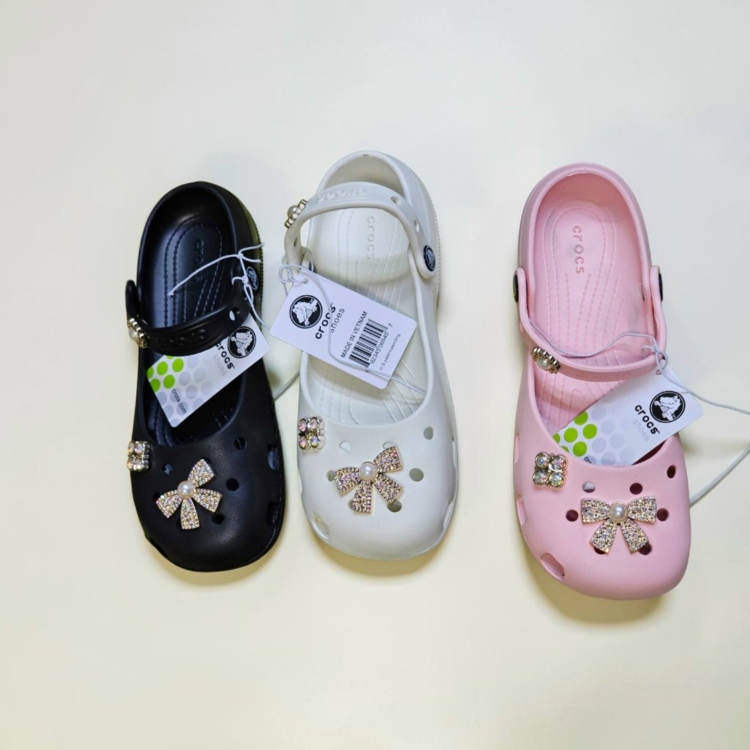 crocs crocs,кроксы хеллоу китти,кроксы с хелло китти,,шлепанцы детские