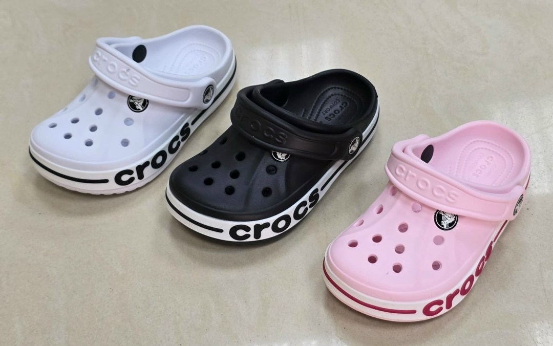 кроксы,сабо crocs bayaband,кроксы с известными компаниями,crocs сабо,кроксы женские