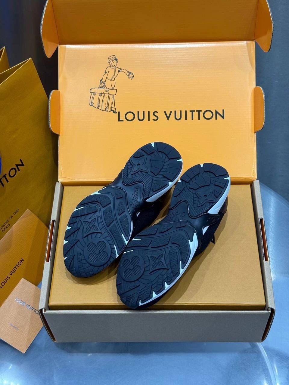 кроссовки женские louis vuitton,кроссовки louis vuitton,кроссовки louis vuitton кроссовки louis vuitton,кроссовки louis vuitton мужские,louis vuitton run away кроссовки женские
