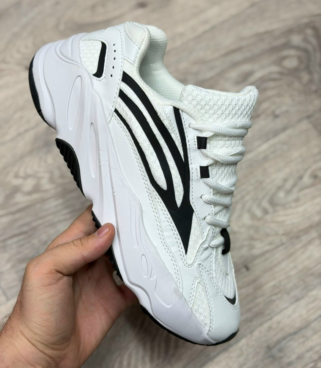 adidas yeezy boost 700 v 2,adidas yeezy boost 700,кроссовки adidas yeezy boost 700,adidas yeezy boost 700 v2 vanta,yeezy boost 700 v 2