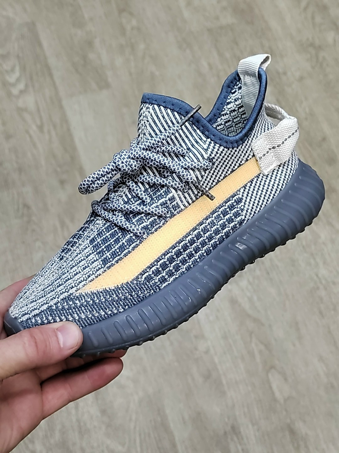 кроссовки женскиe,кроссовки,кроссовки adidas yeezy 350 boost v2 triple white,кроссовки изи,кроссовки изики