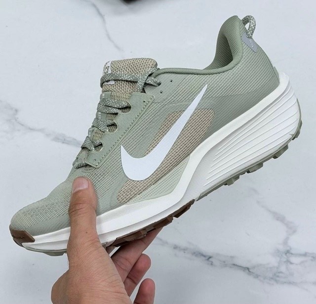 кроссовки,кроссовки nike,беговая ,повседневные кроссовки,кроссовка мужской