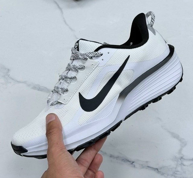кроссовки,кроссовки nike,беговая ,повседневные кроссовки,кроссовка мужской