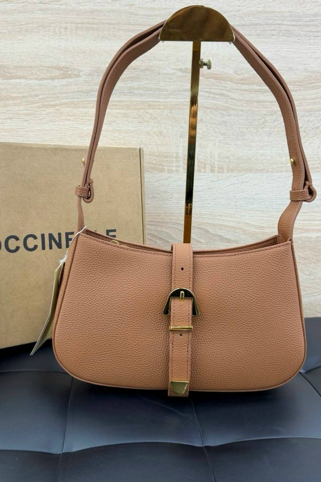 женская сумка,сумка coccinelle,сумка,сумка женская coccinelle,модная сумка