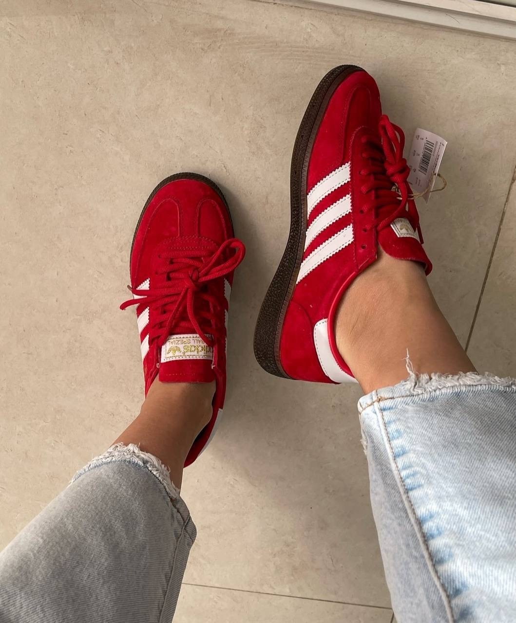кроссовки adidas spezial,adidas spezial red,кроссовки adidas,кроссовки handball spezial adidas,adidas spezial handball red