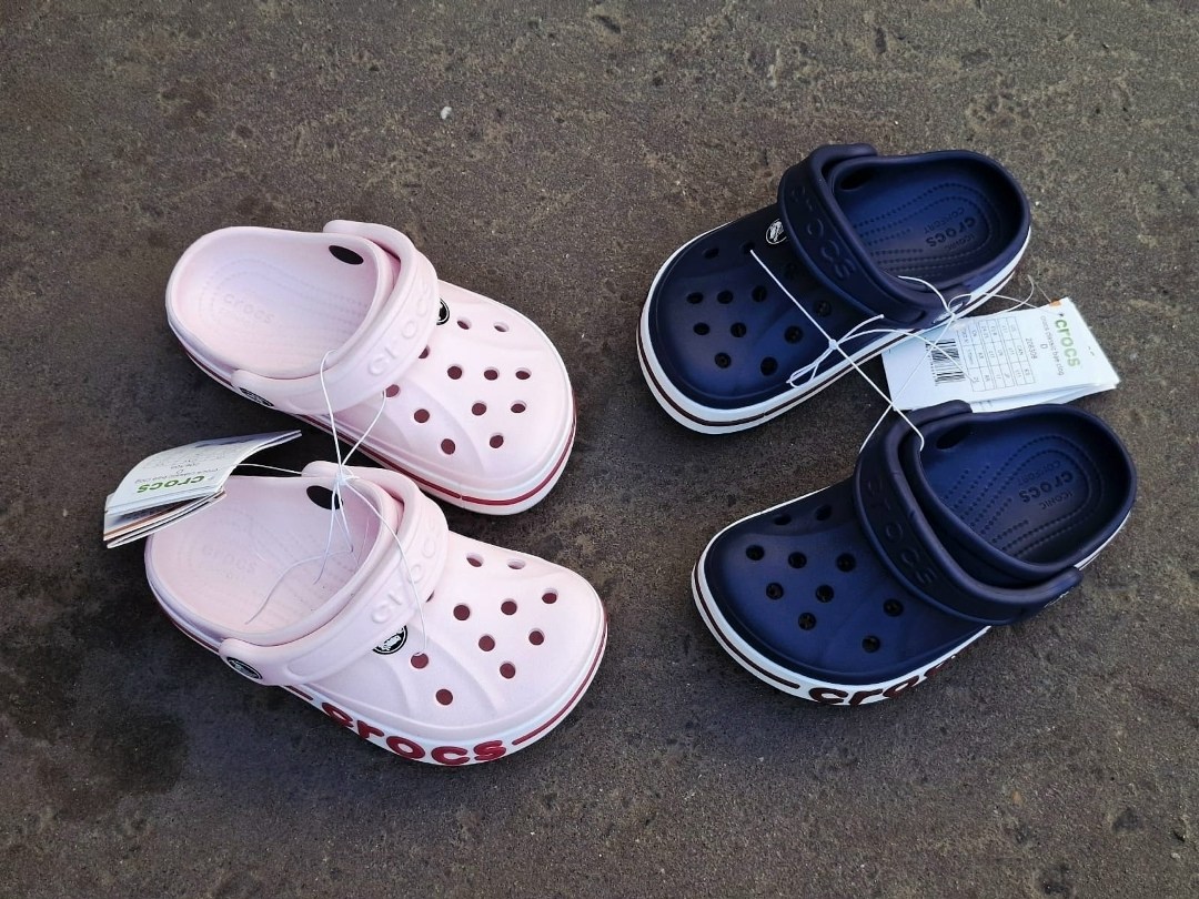 кроксы,сабо crocs bayaband,кроксы с известными компаниями,crocs сабо,кроксы женские