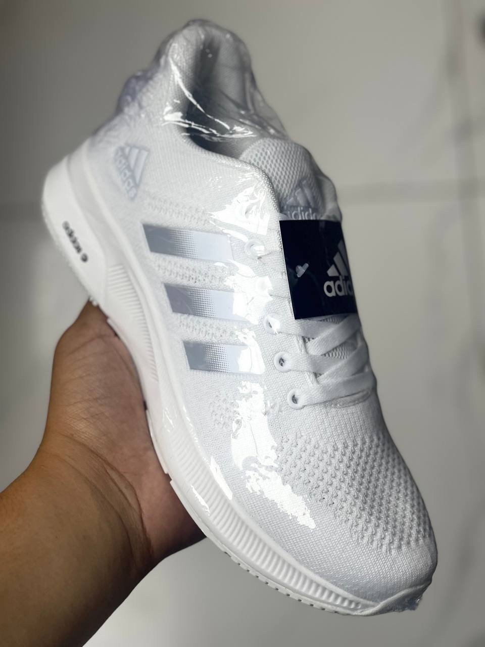 кроссовки adidas,adidas кроссовки мужские,кроссовки,кроссовки мужские женские adidas,кроссовки мужские адидас