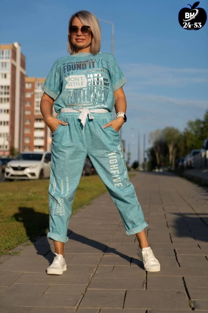 костюм велюровый,костюм двойка,костюм повседневный,летние костюмы,велюровый костюм женский