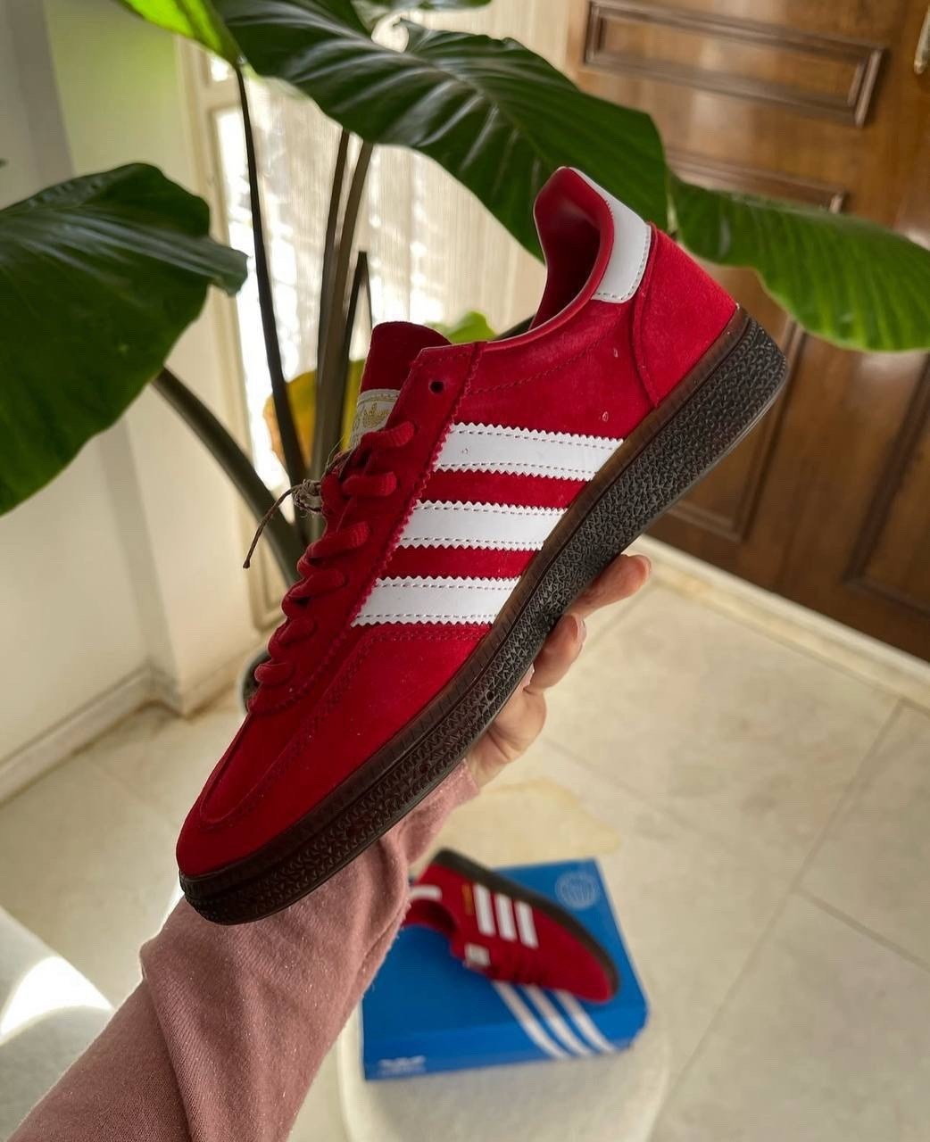 кроссовки adidas spezial,adidas spezial red,кроссовки adidas,кроссовки handball spezial adidas,adidas spezial handball red