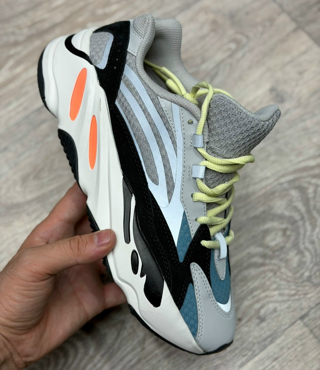 adidas yeezy boost 700 v 2,adidas yeezy boost 700,кроссовки adidas yeezy boost 700,adidas yeezy boost 700 v2 vanta,yeezy boost 700 v 2