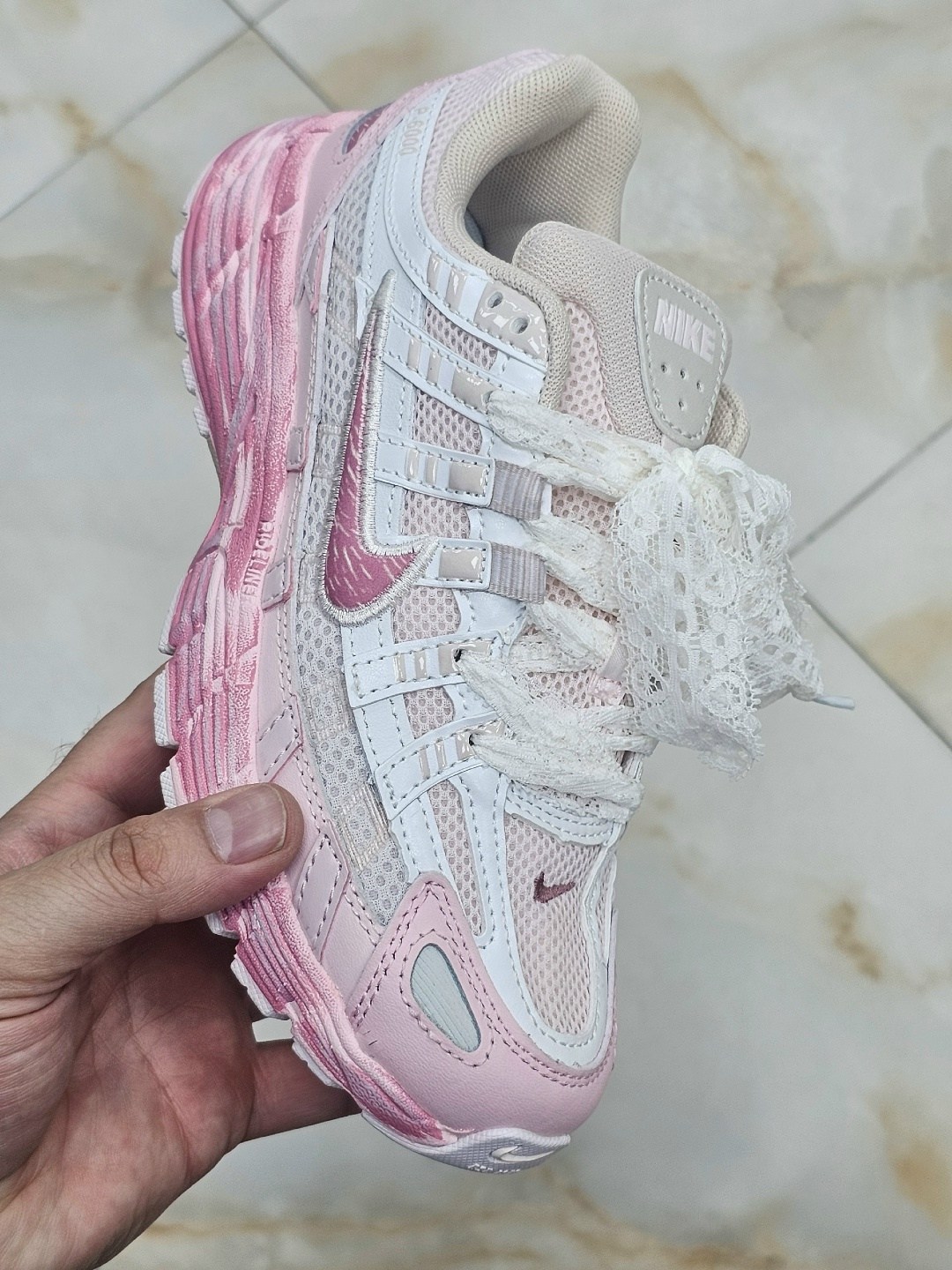 женские кроссовки nike,кроссовки nike,белые кроссовки nike,кроссовки,кроссовки nike v 5 rnr