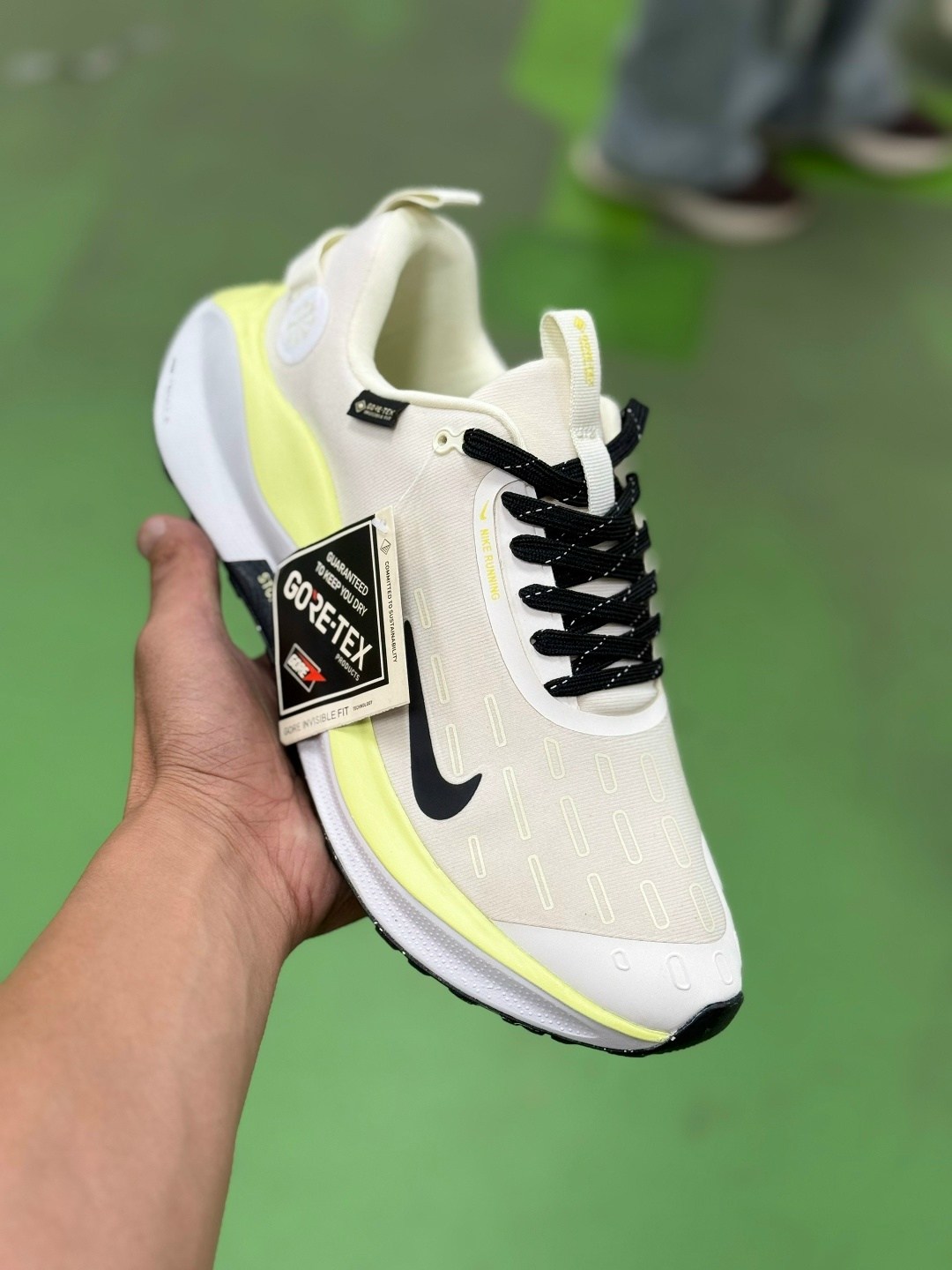 кроссовки adidas yeezy boost 700,adidas yeezy boost 700,adidas yeezy boost 700 v 2,adidas originals кроссовки yeezy boost 700,adidas yeezy boost 700 черные