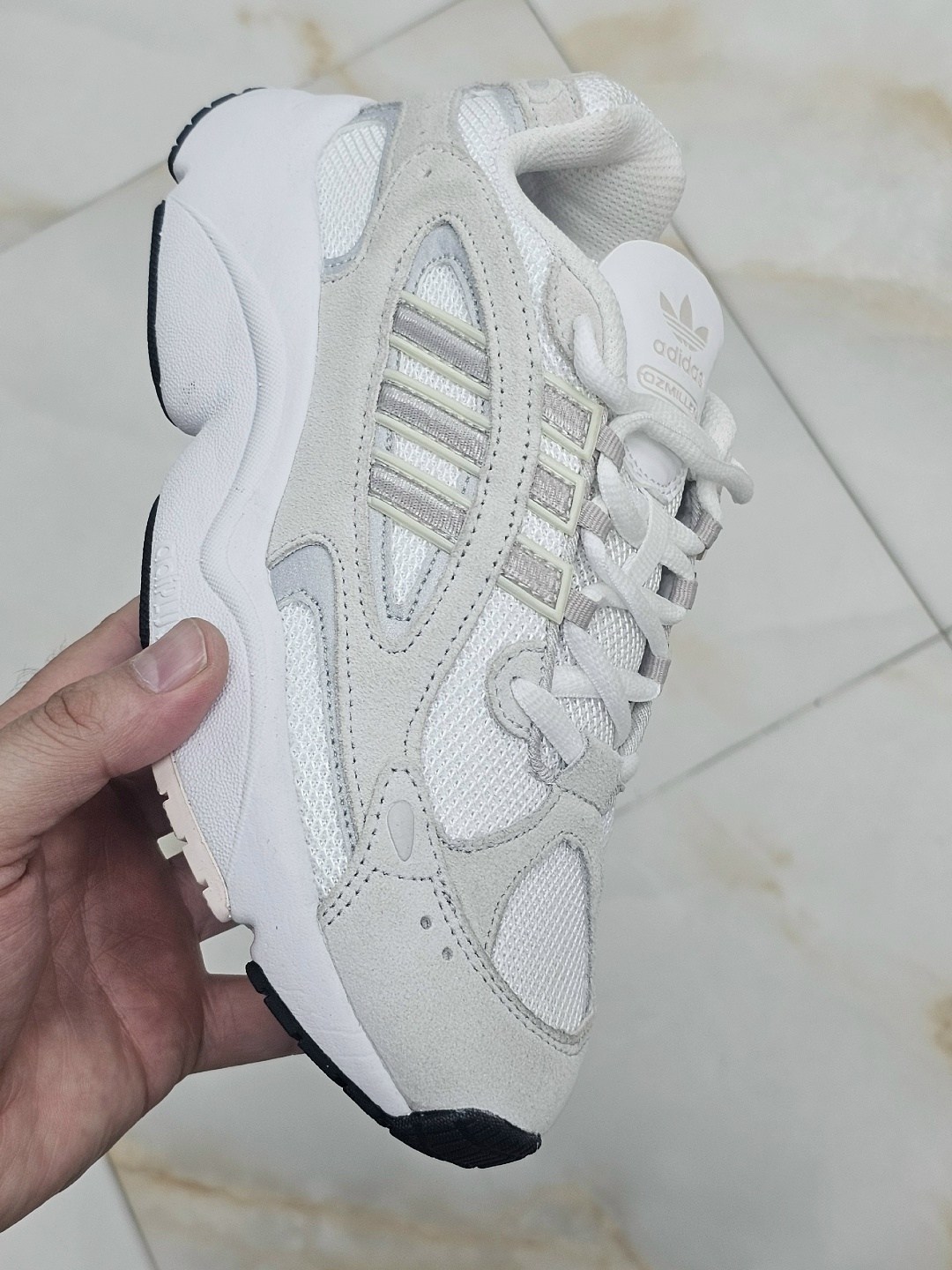 женские кроссовки nike,кроссовки nike,белые кроссовки nike,кроссовки,кроссовки nike v 5 rnr