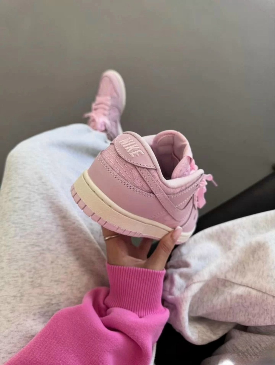 nike dunk low pink,женские кроссовки nike dunk low lx pink foam,кроссовки,кроссовки nike dunk low,женские кроссовки nike dunk low