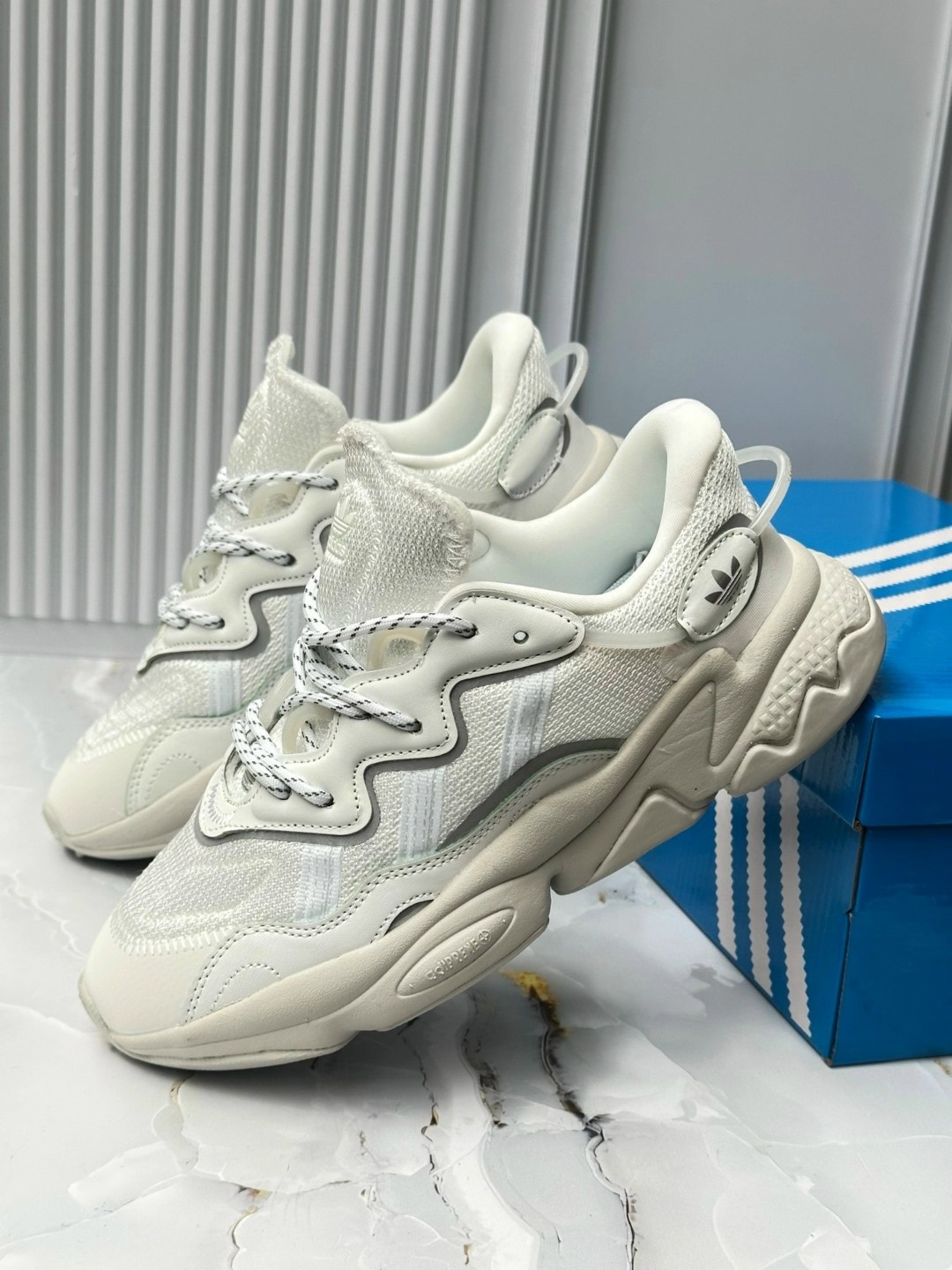 кроссовки adidas ozweego,женские кроссовки adidas ozweego,кроссовки ozweego originals adidas,кроссовки adidas ozweego originals adidas цвет бежевый серый,кроссовки adidas ozweego adidas