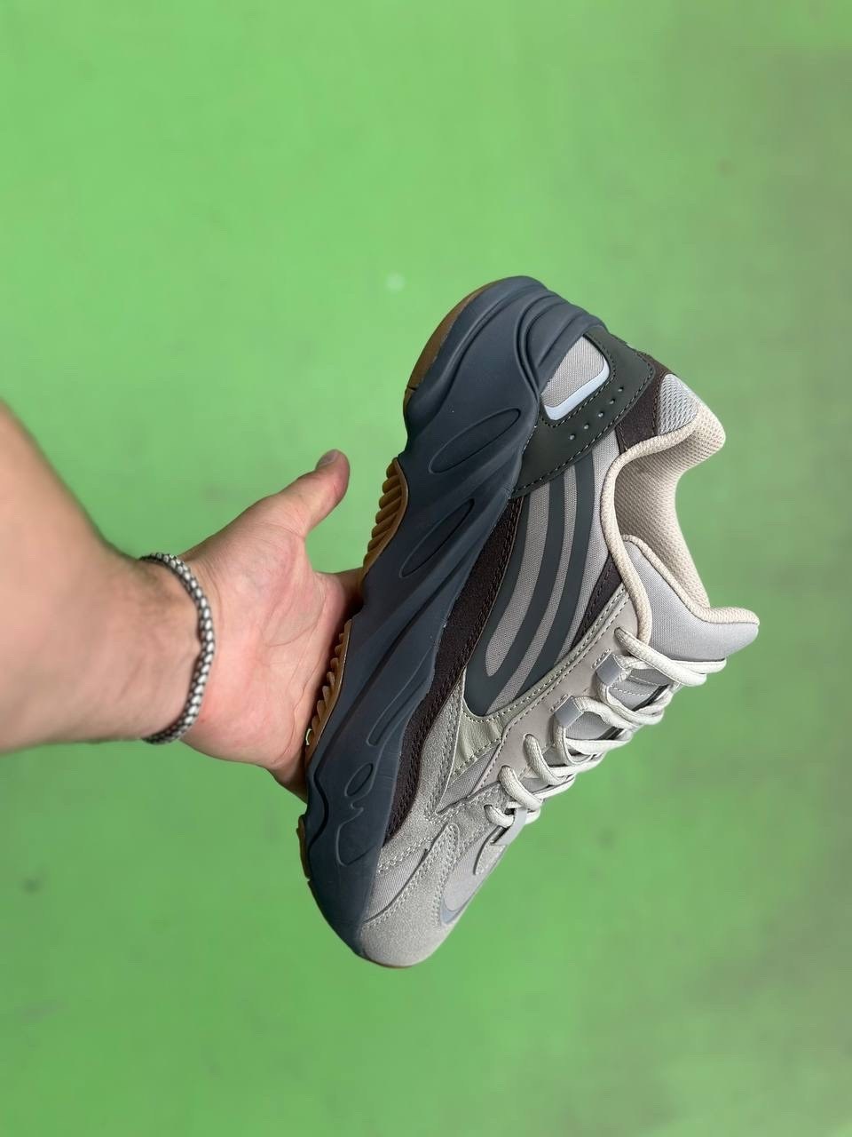 adidas yeezy boost 700,adidas originals кроссовки yeezy boost 700,кроссовки adidas yeezy boost 700,adidas yeezy 700,adidas yeezy boost 700 v 2