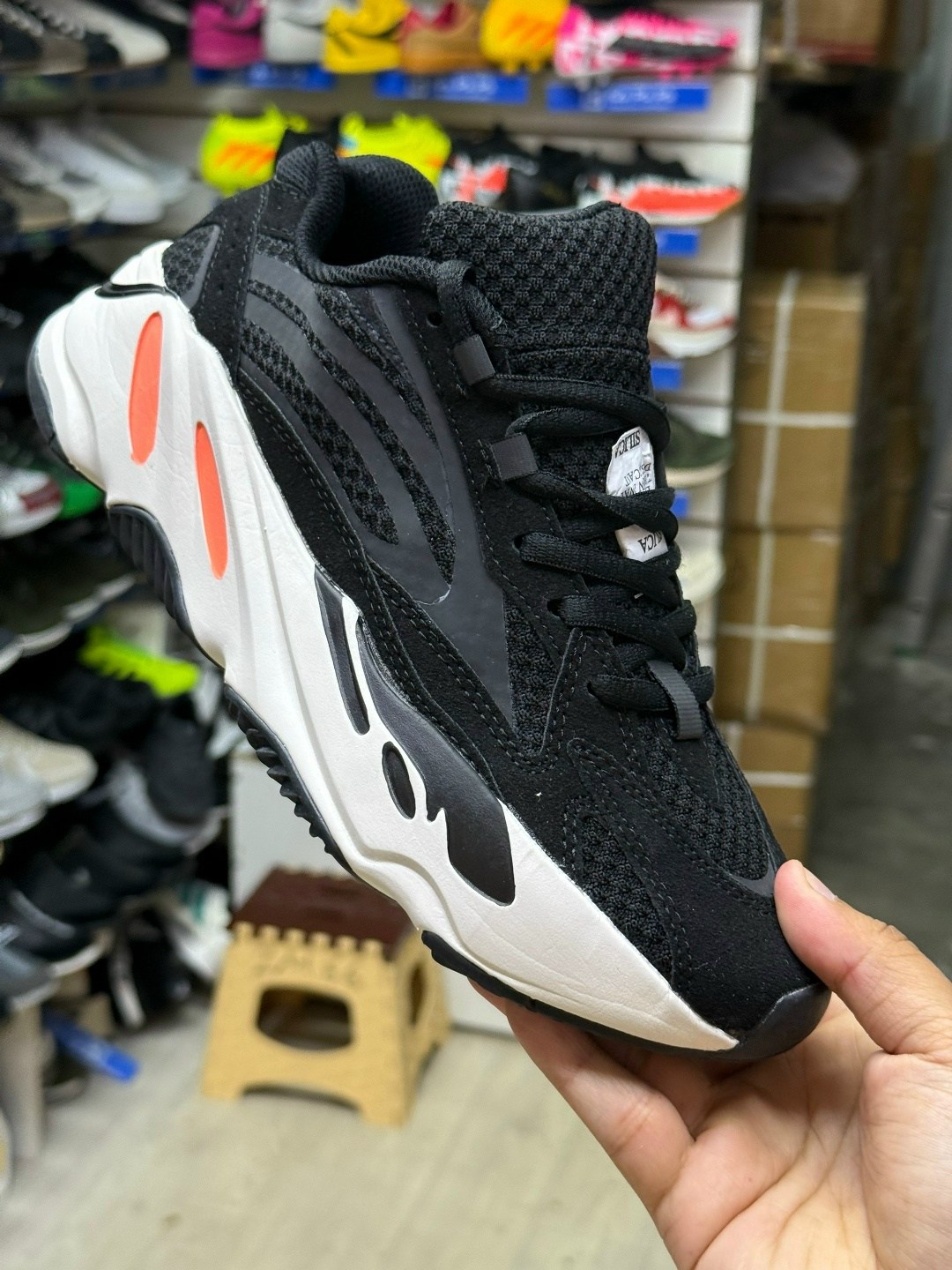 adidas yeezy boost 700,кроссовки adidas yeezy boost 700,adidas originals кроссовки yeezy boost 700,adidas yeezy boost 700 v 2,adidas yeezy 700