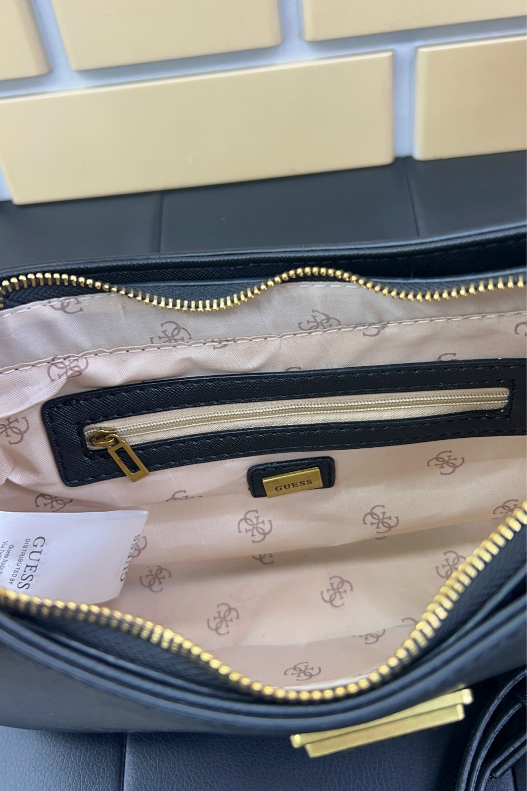 сумка женская guess,сумка guess,сумка,сумки брендовая,женская сумка