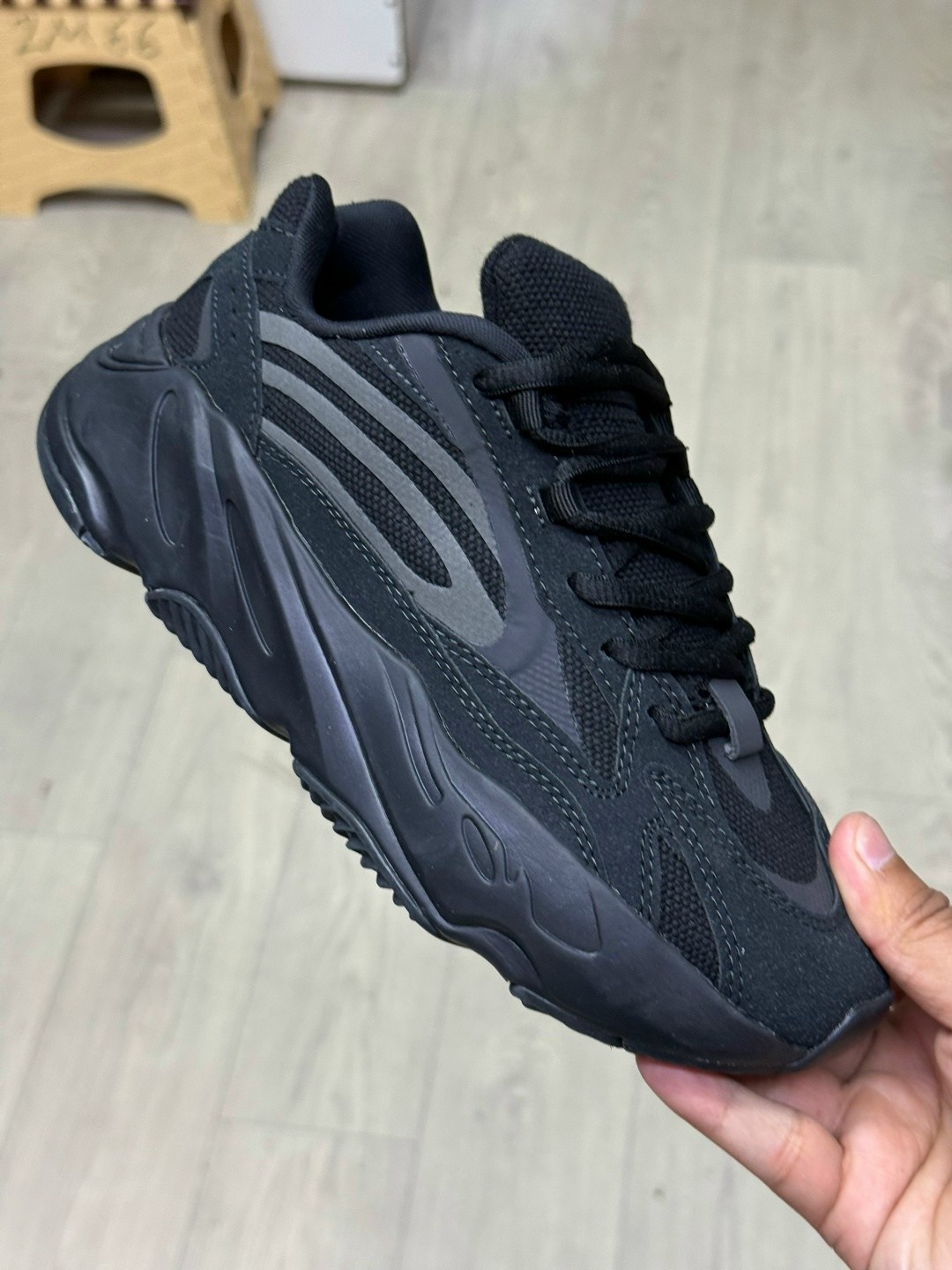 adidas yeezy boost 700,кроссовки adidas yeezy boost 700,adidas yeezy boost 700 v 2,кроссовки adidas yeezy boost 700 wave runner,adidas yeezy 700