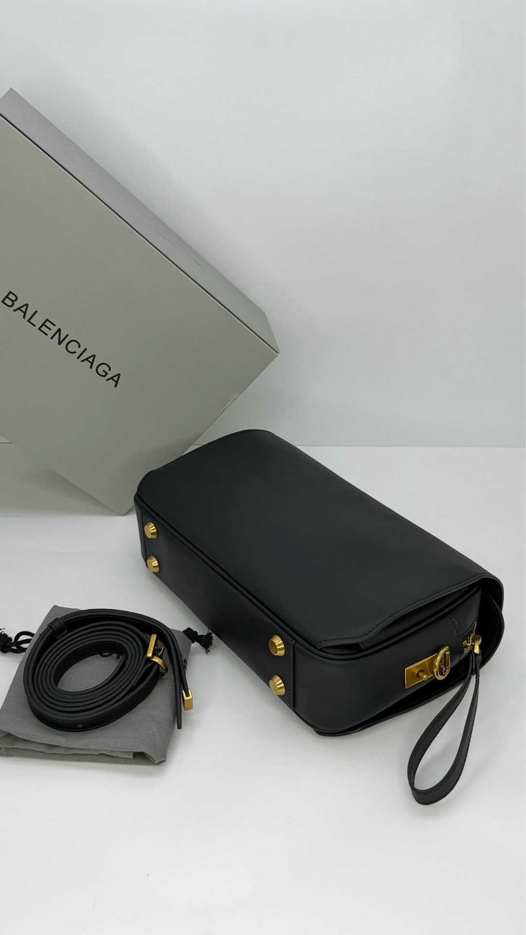 сумка женская balenciaga,сумки balenciaga,сумка,сумки баленсиага,баленсиага сумка женская