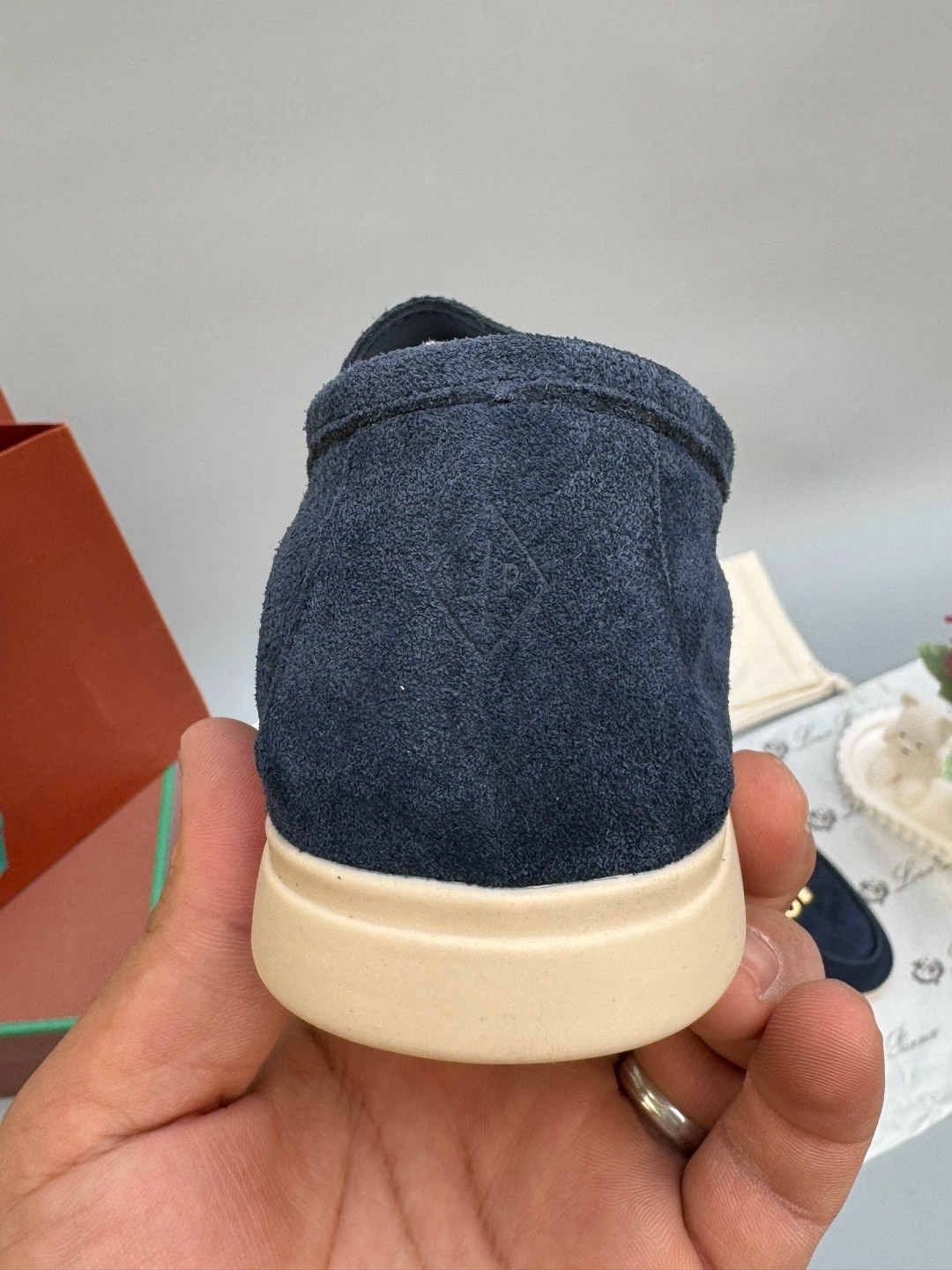 лоферы loro piana,,замшевые лоферы,лоферы мужские loro piana,мокасины замшевые