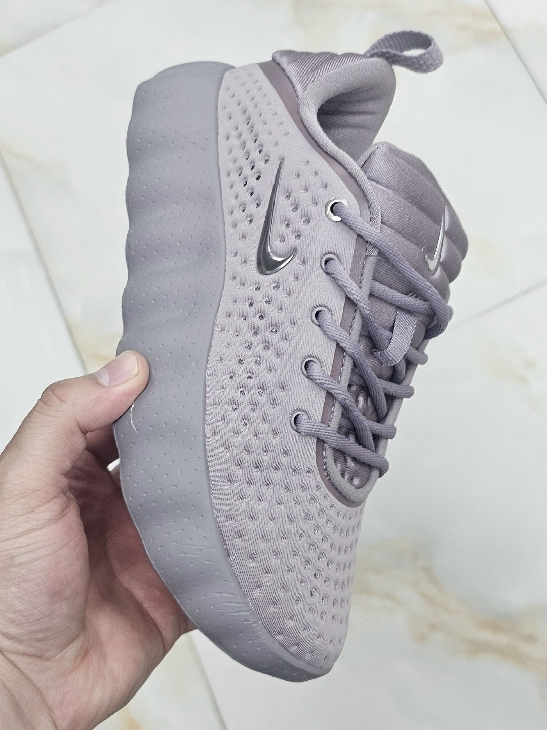 кроссовки,повседневные кроссовки,кроссовки nike,женские кроссовки,спортивная