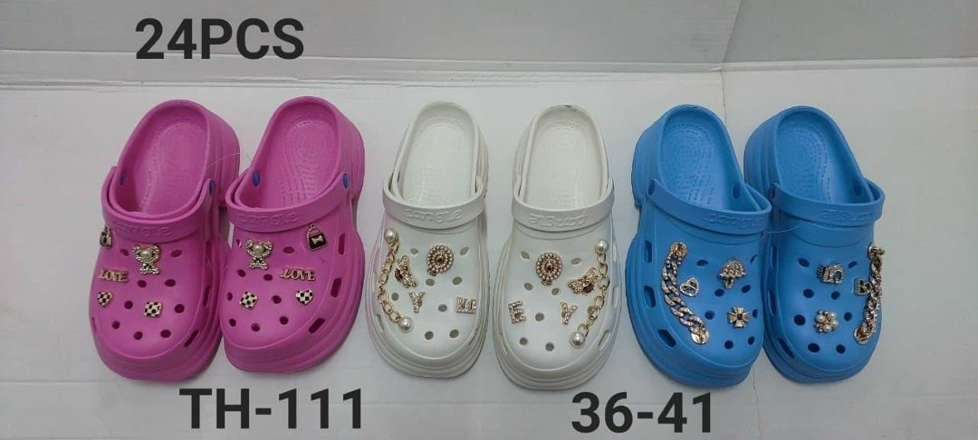 ,кроксы дизайнерские,обуви,кроксы модные,украшение для обуви
