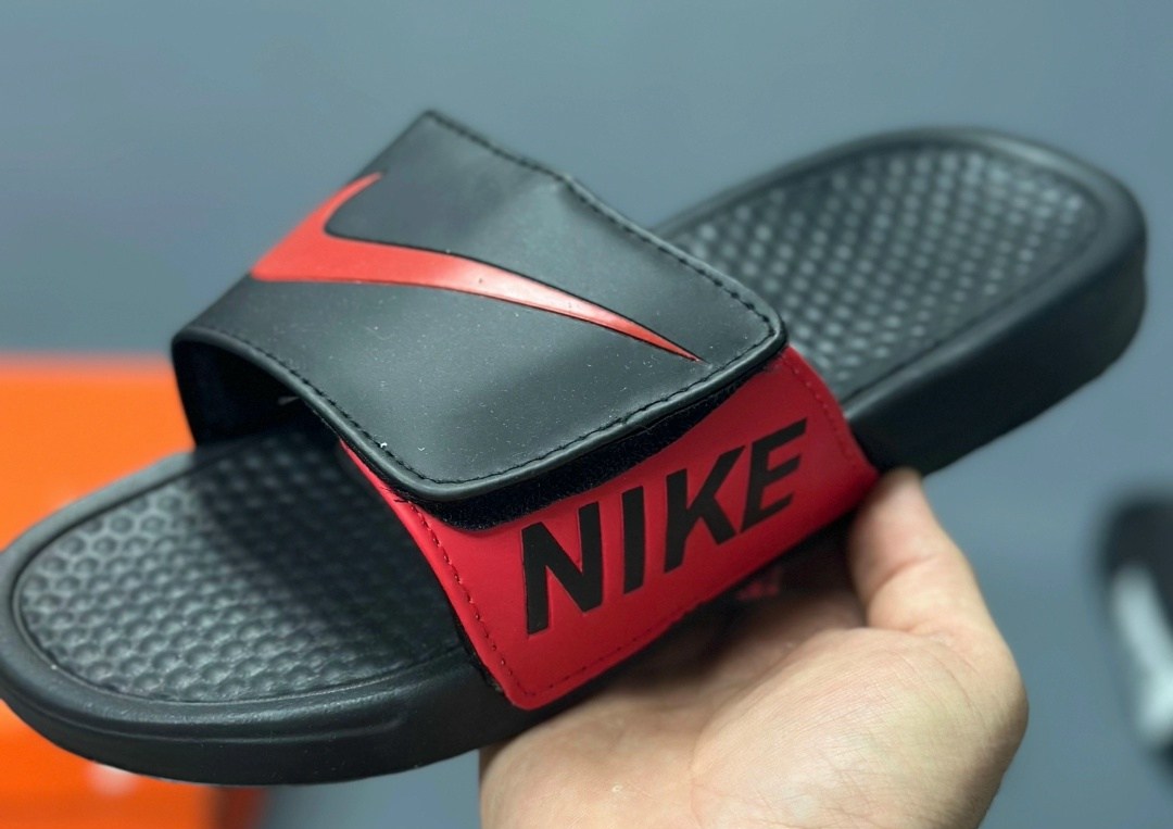 nike benassi jdi black challenge red,мужские шлепанцы nike benassi jdi - черный,шлепки nike benassi jdi мужские,nike benassi,nike benassi jdi