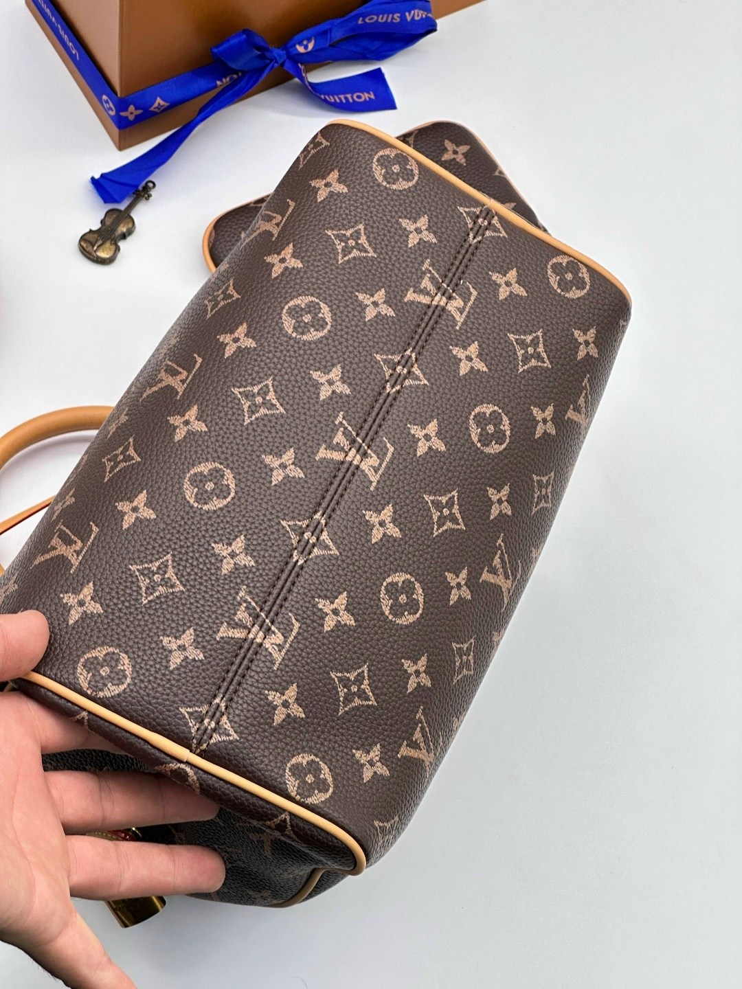 сумка женская louis vuitton,сумка louis vuitton,сумки брендовые луис вьютон,сумки брендовая,сумка луивитон женская