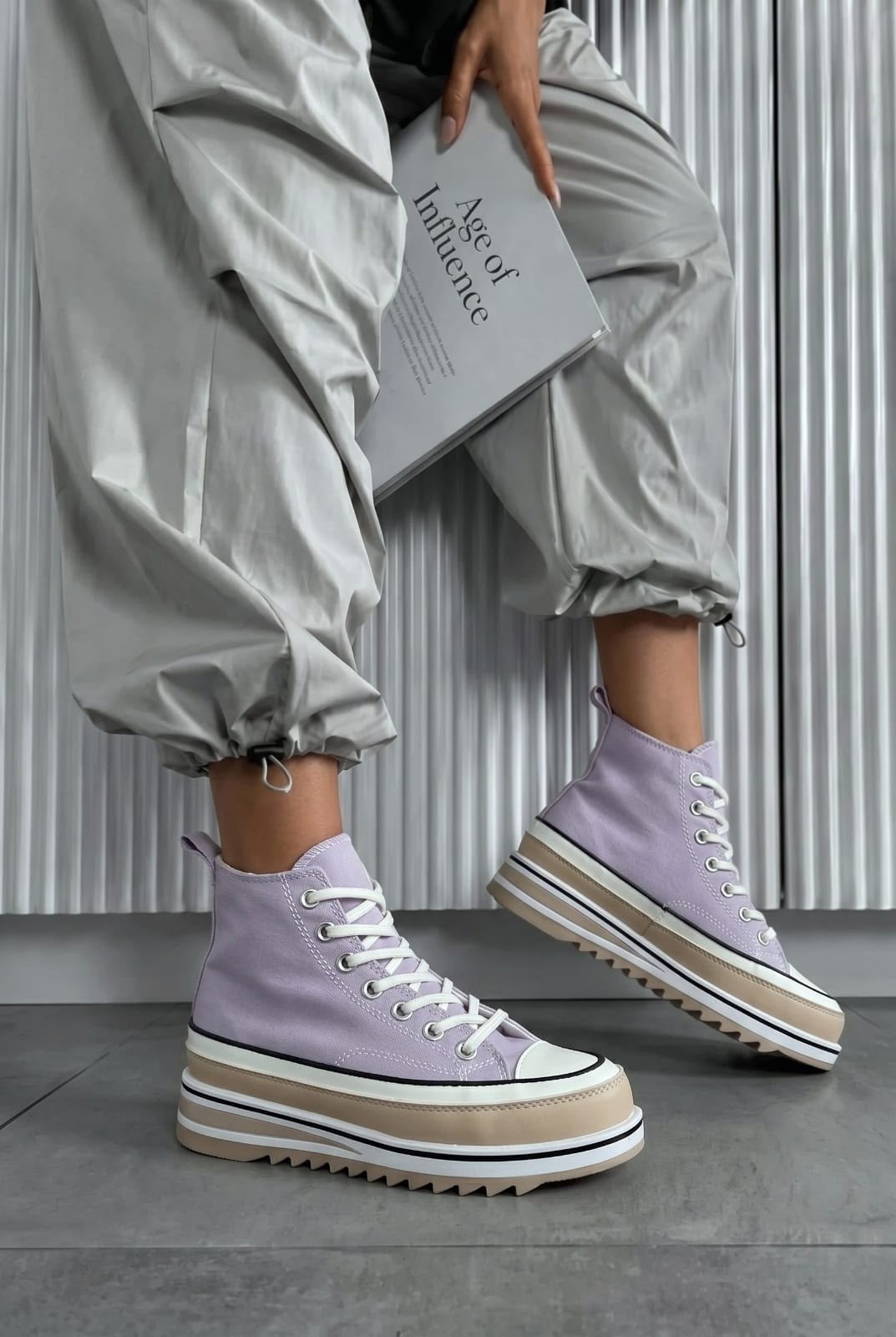 ,converse chuck taylor all star,кеды на высокие подошве,высокие кеды на платформе,кеды на высокой подошве женские