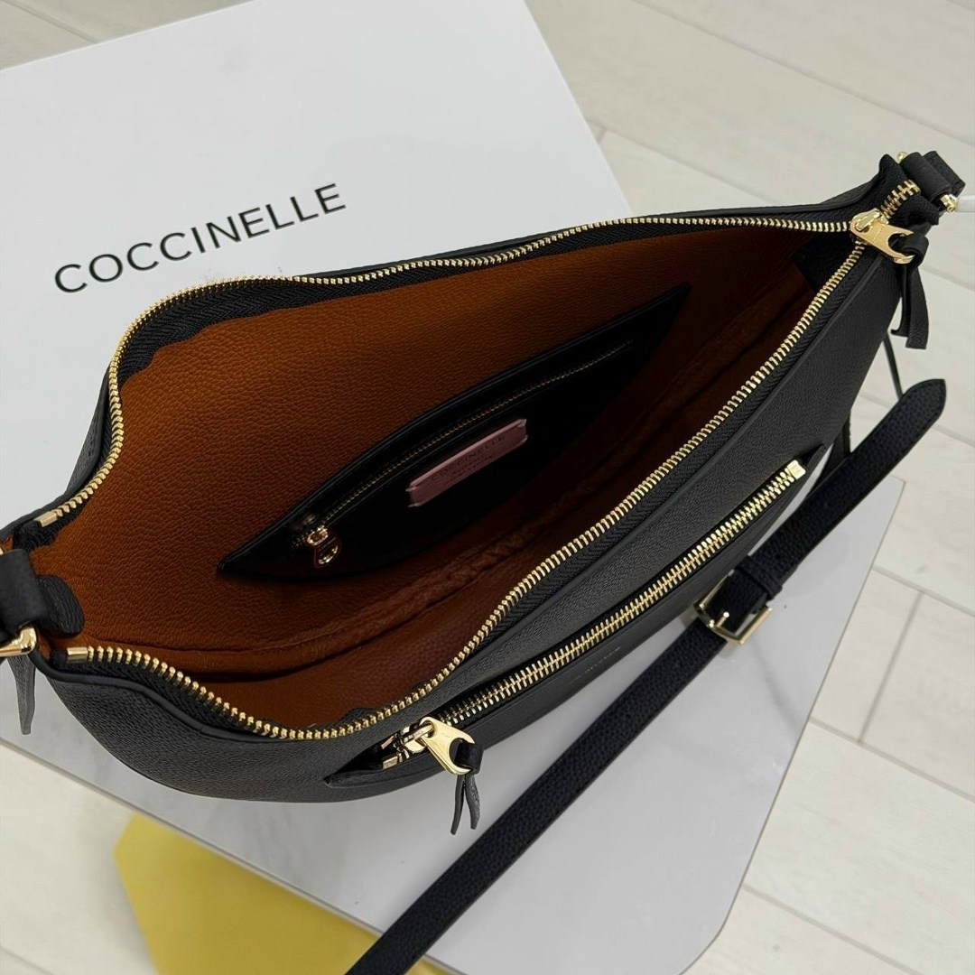 сумка через плечо coccinelle,сумки на плечо,сумка,сумка coccinelle,сумка женская