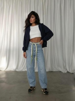 Джинсы