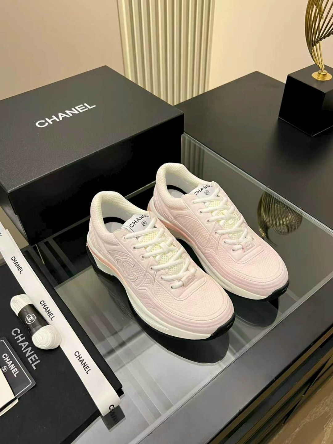 кроссовки женские chanel,кроссовки chanel,кроссовки женские,кроссовки,кроссовки для женщин