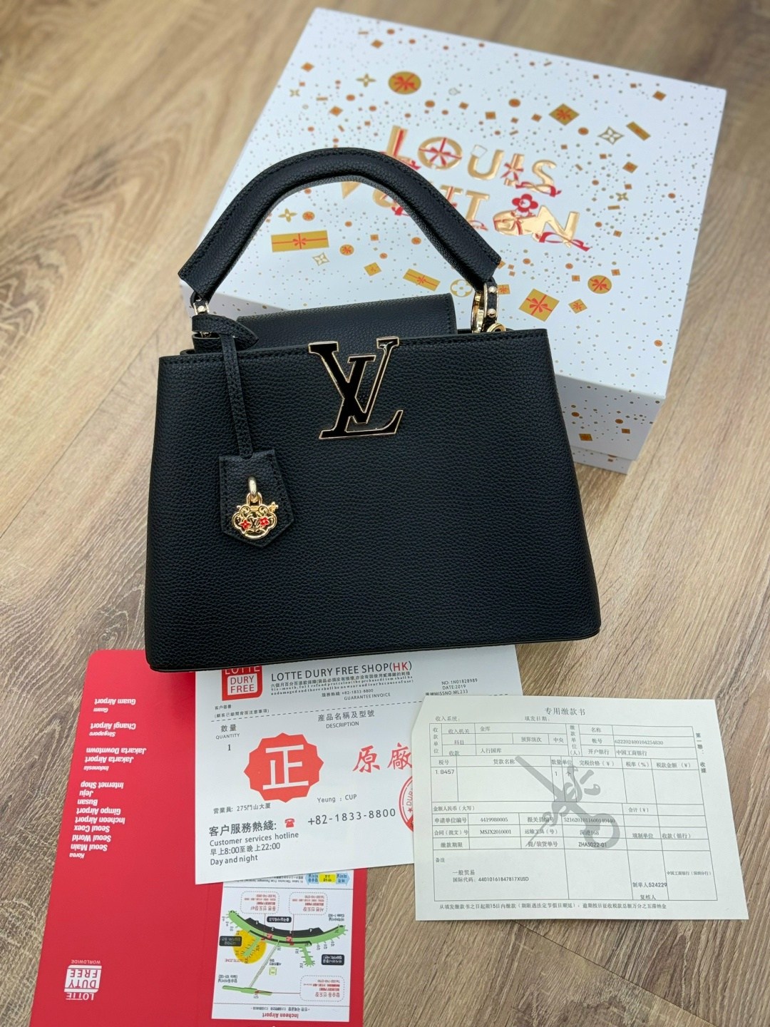 сумка женская louis vuitton,сумочки,аксессуар для сумки,louis vuitton capucines,кожаная белая сумка louis vuitton capucines mini