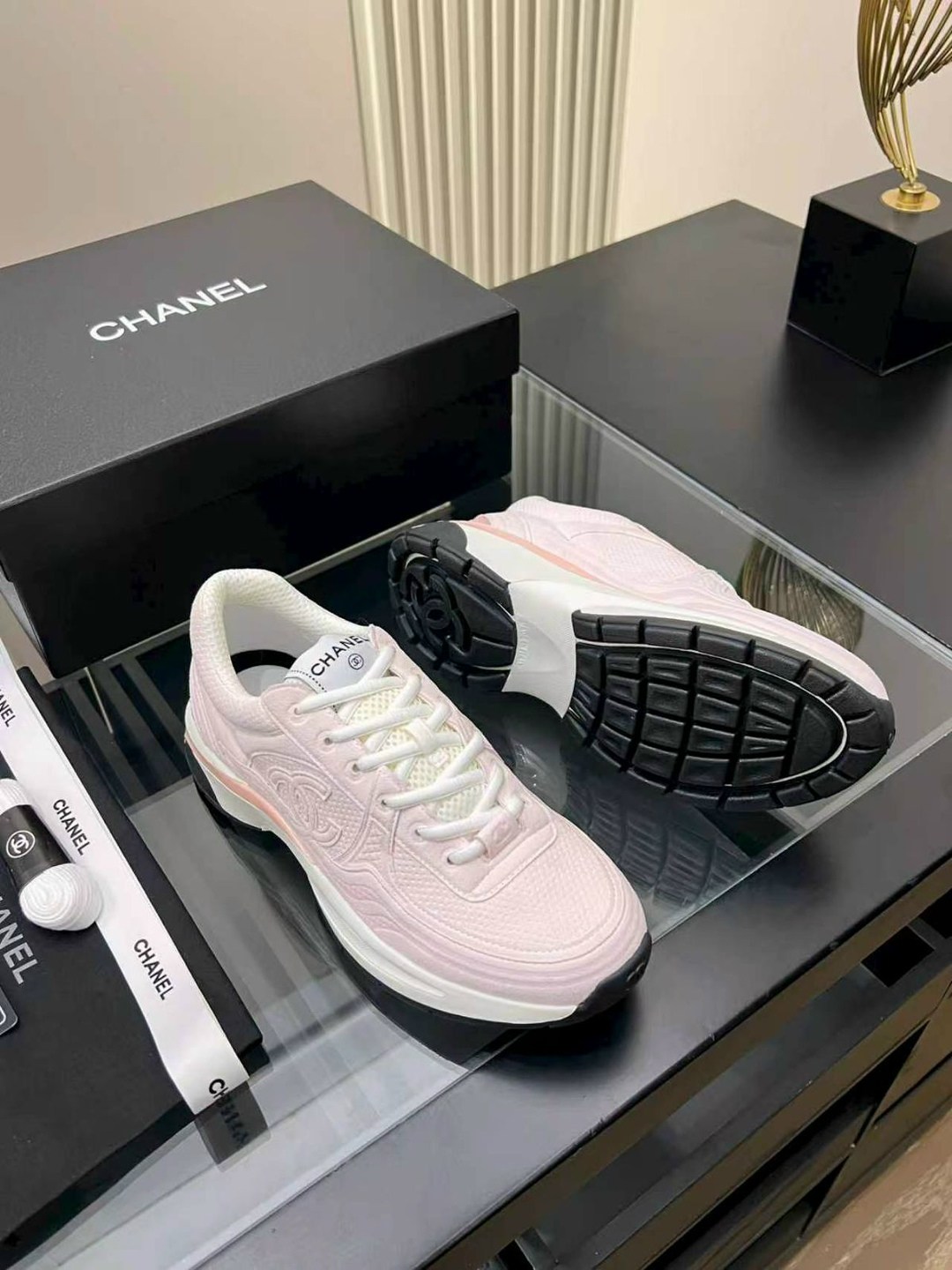 кроссовки женские chanel,кроссовки chanel,кроссовки женские,кроссовки,кроссовки для женщин