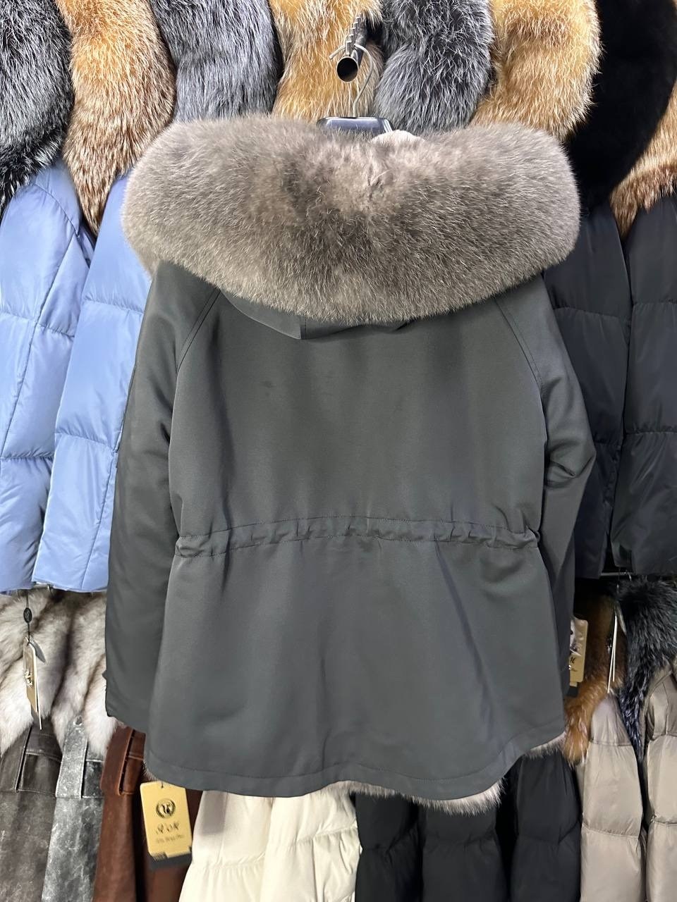 зимние куртки,пуховик женский,пуховик,зимние женские куртки,куртка женская с мехом