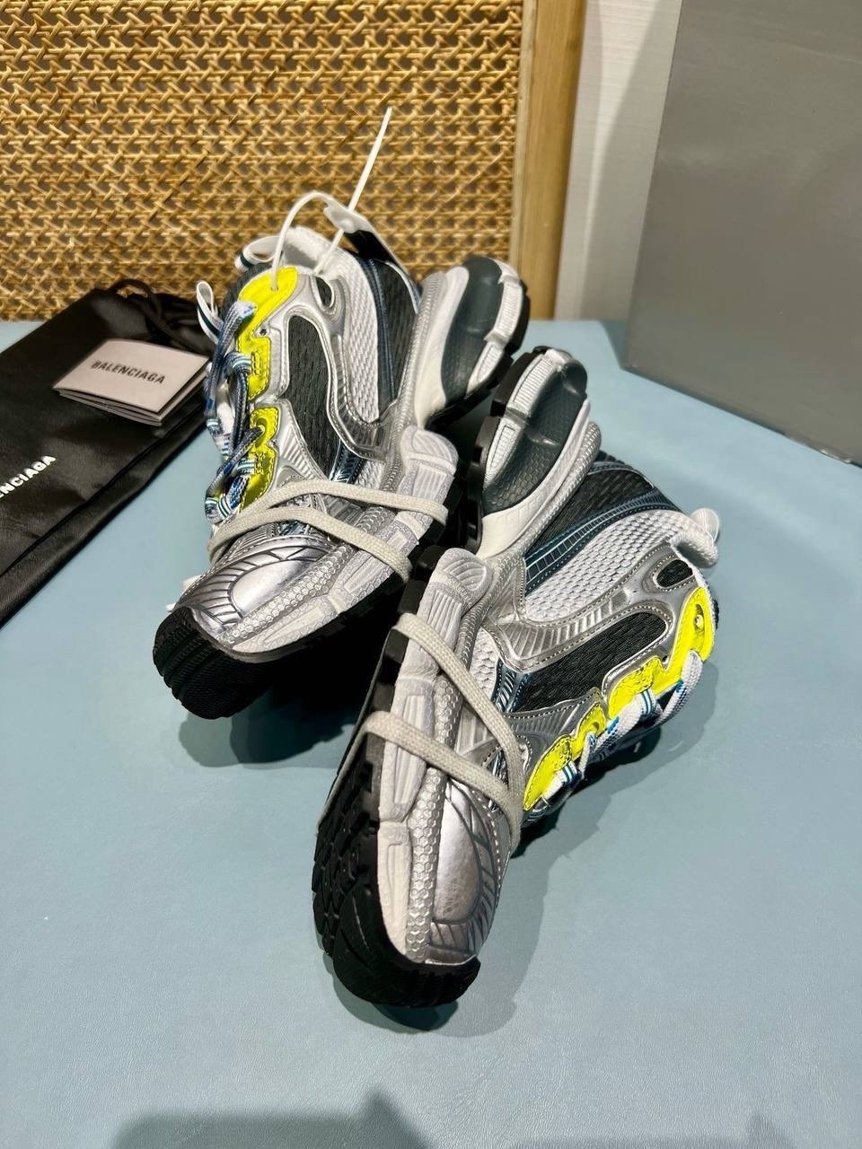 кроссовки женские balenciaga,кроссовки balenciaga,кроссовки balenciaga 3 xl,кроссовки спортивные мужские летние balenciaga,кроссовки balenciaga track