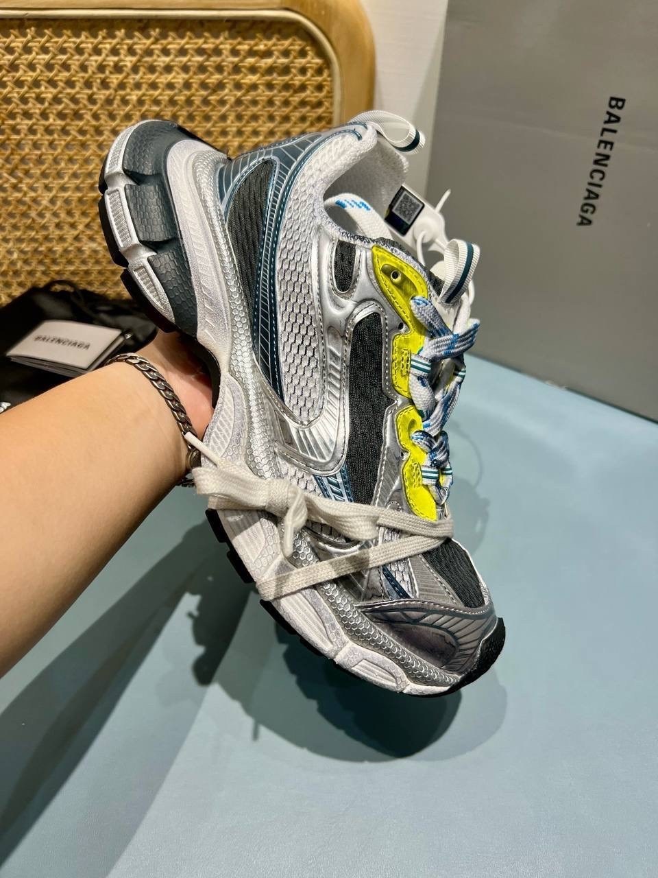 кроссовки женские balenciaga,кроссовки balenciaga,кроссовки balenciaga 3 xl,кроссовки спортивные мужские летние balenciaga,кроссовки balenciaga track