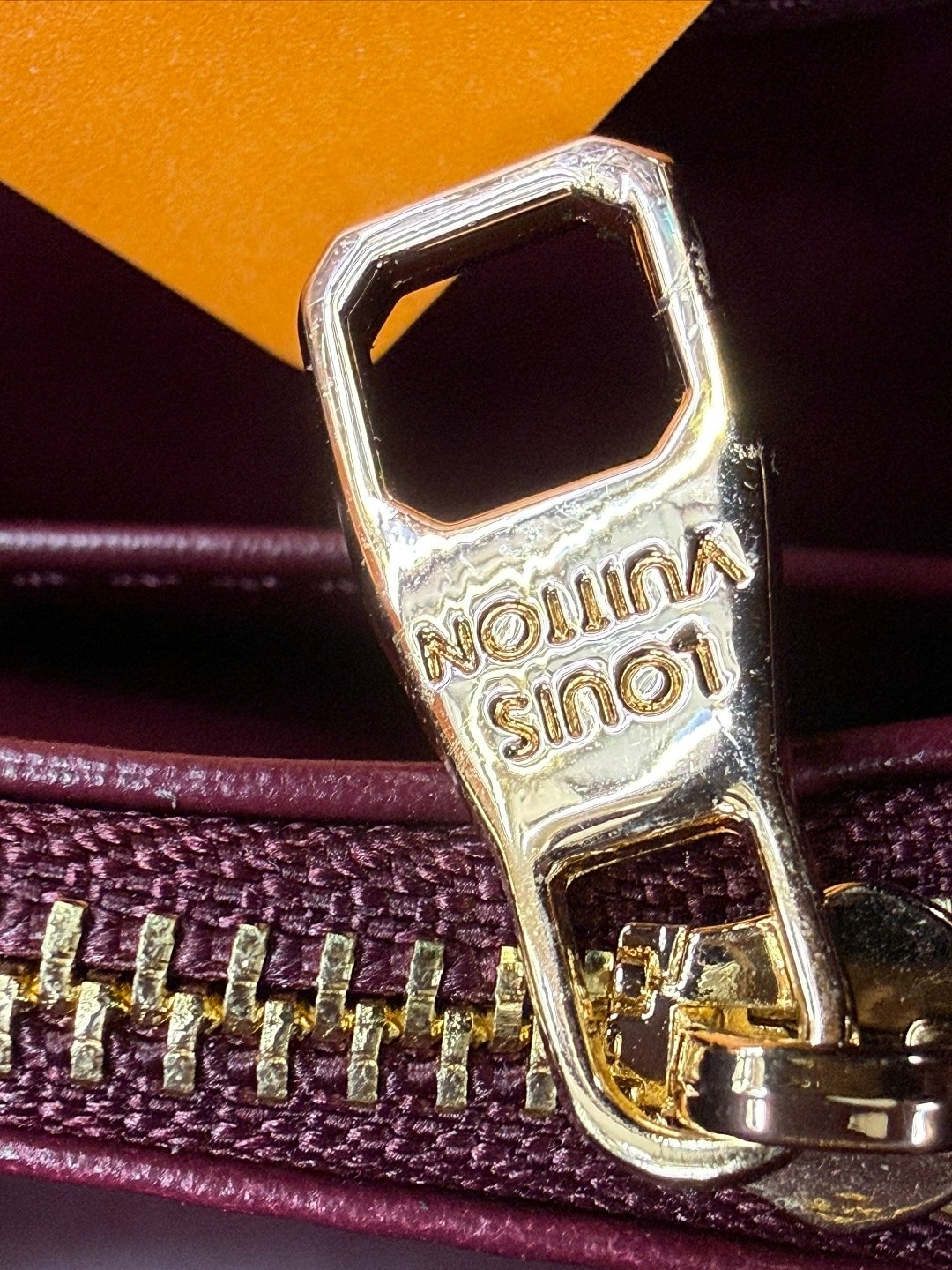 cумка louis vuitton,женская сумка louis vuitton,louis vuitton capucines,сумочки,бордовая сумка