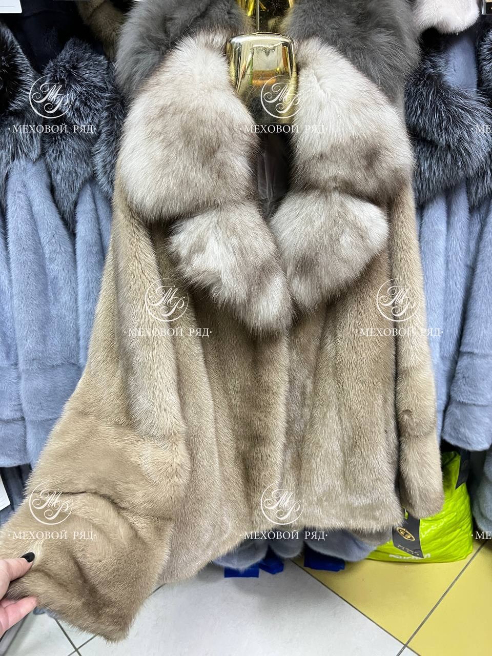 шубка из меха европейской норки с капюшоном из меха чернобурки,шуба норковая,шуба из меха,шуба меховая,скандинавская норка