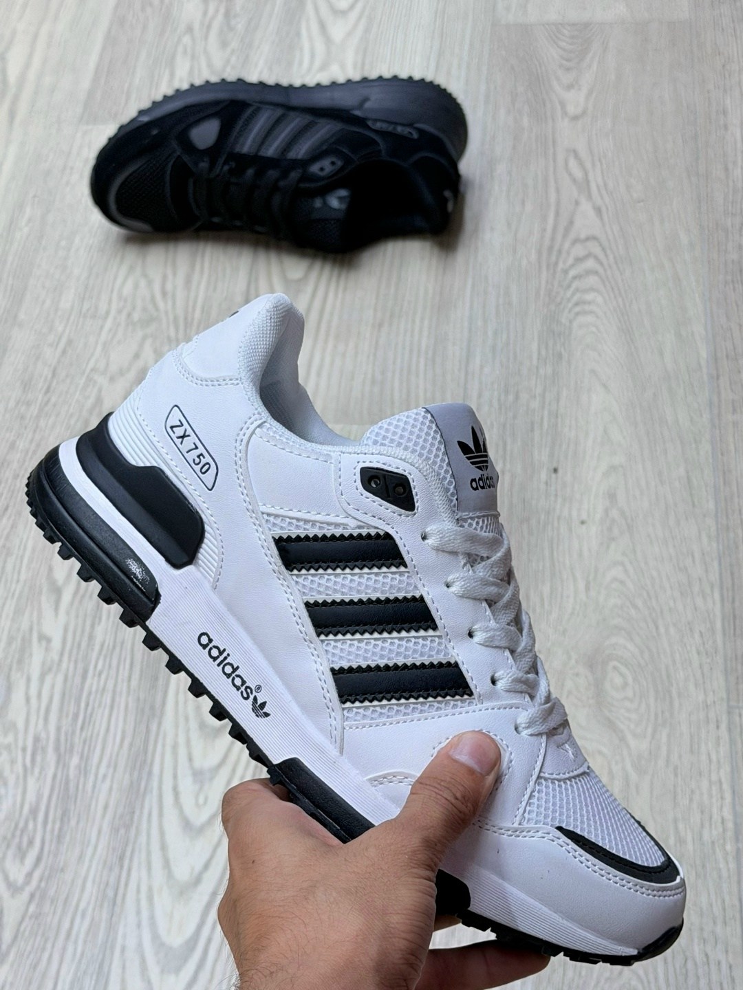 кроссовки мужские adidas,кроссовки adidas zx 750,кроссовки адидас мужские модные,кроссовки adidas,кроссовки адидас zx 750 мужские