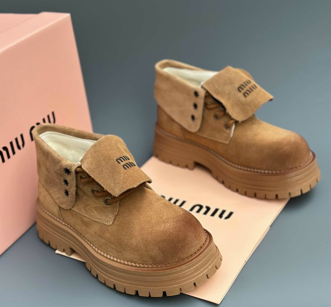 ,ботинки miu miu,ботинки замшевые miu miu,женская ,модные ботинки